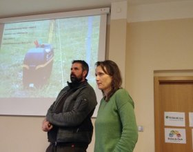 Přednáška Swena Kellera v Krásné Lípě o svých zkušenostech s ochranou stád a s využitím pasteveckých psů.